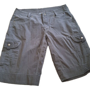 Kuhl In The Mountains Culture Womens Size 8 Hiking Cargo Shorts Gray 11" Inseam